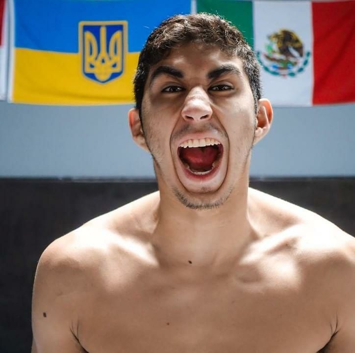 Sin quitar el dedo del renglón: Entrevista con Fernando&nbsp;Padilla